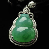 糯冰种晴水飘翠缅甸翡翠A货镶白金葫芦胸坠（真钻）