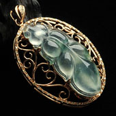 (超值推荐)冰种飘花缅甸翡翠A货镶玫瑰金金鱼胸坠（真钻）