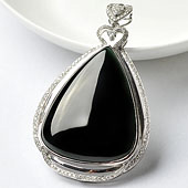 玻璃种墨翠缅甸翡翠A货镶白金胸坠（真钻）