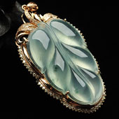 冰种略飘花缅甸翡翠A货镶玫瑰金金枝玉叶胸坠（真钻）