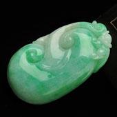 糯冰种翠色缅甸翡翠A货如意挂件