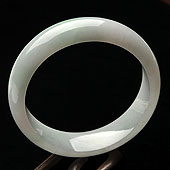 糯冰种晴水缅甸翡翠A货手镯（56.7mm）