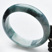 糯冰种飘花缅甸翡翠A货手镯（58.9mm）