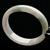 糯冰种飘花缅甸翡翠A货贵妃镯（55.6mm-50.8mm）