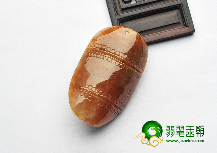 糯冰种三彩缅甸翡翠A货凤戏牡丹挂件