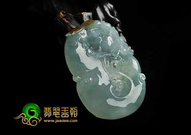 （超值推荐）冰种晴水略带褐黄翡缅甸翡翠A货蝶恋花挂件