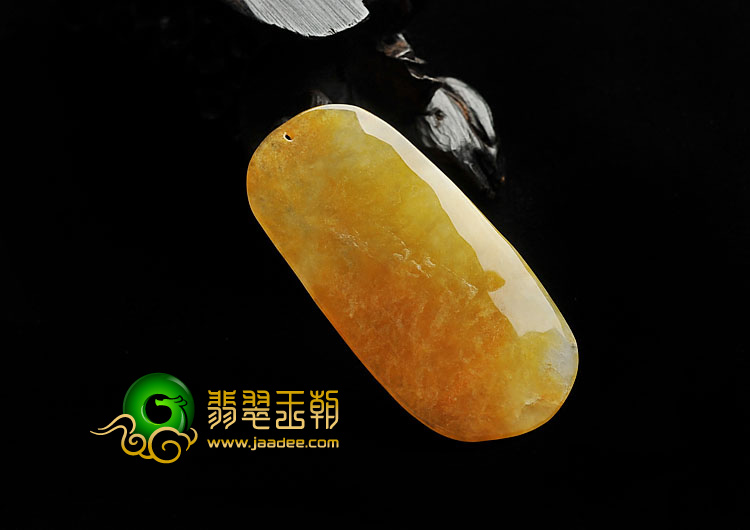 冰种黄翡缅甸翡翠A货站观音挂件