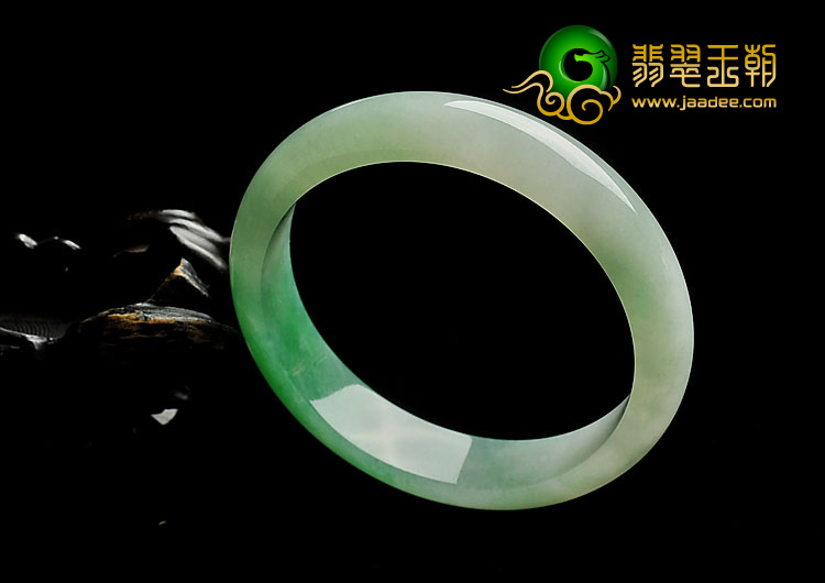 冰种翠色缅甸翡翠A货手镯（57.6mm）