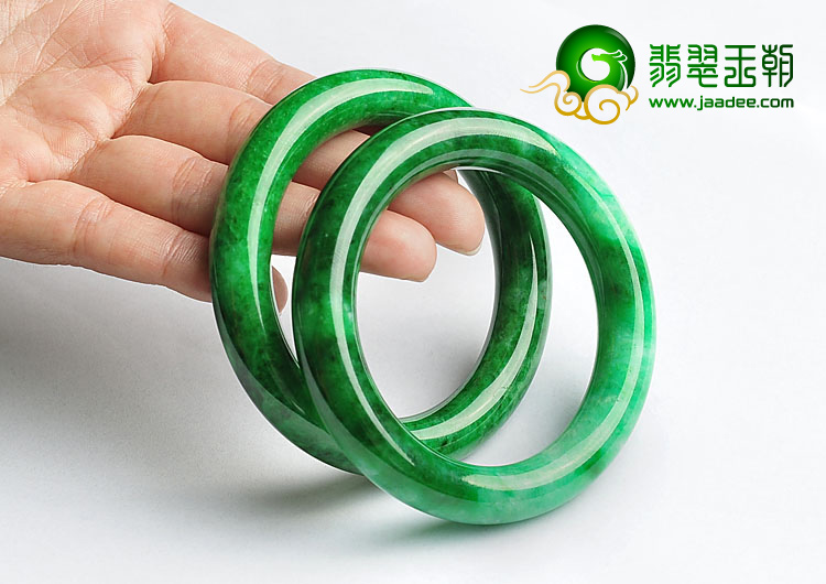 细糯种浓绿缅甸翡翠A货圆条手镯（54.3mm-54.7mm）（一对）
