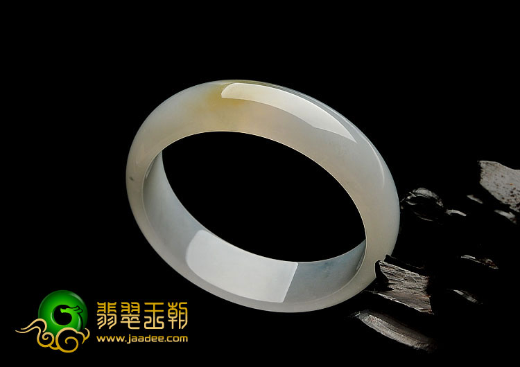 冰种晴水略带黄翡缅甸翡翠A货手镯（57.8mm）