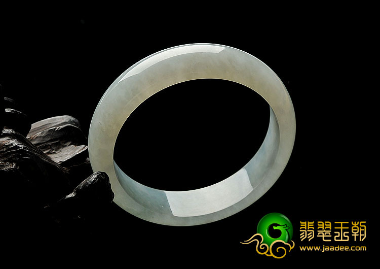 冰种晴水缅甸翡翠A货手镯（58.8mm）