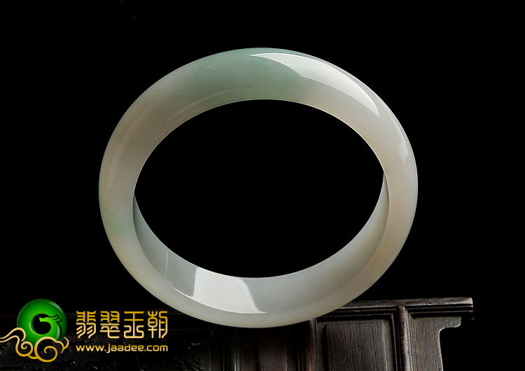 糯冰种飘花缅甸翡翠A货手镯（58.1mm）