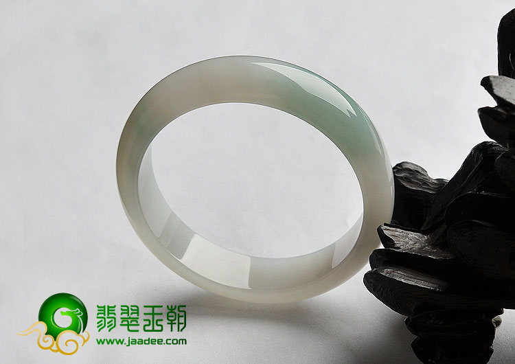 糯冰种飘花缅甸翡翠A货手镯（58.1mm）