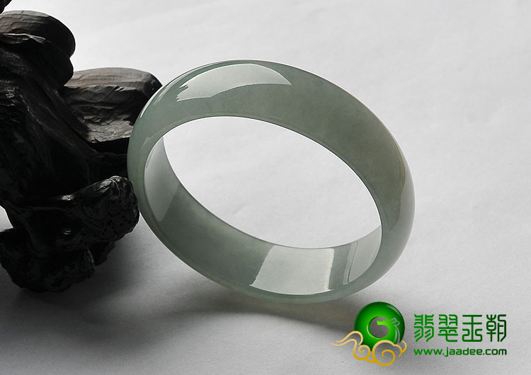 冰种晴水缅甸翡翠A货贵妃镯（54.7mm-49.7mm）