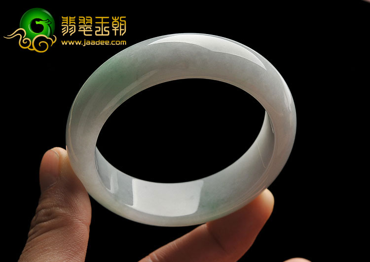糯冰种飘花缅甸翡翠A货手镯（56.1mm）