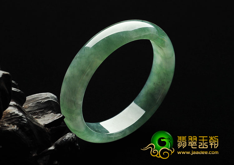 冰种晴水缅甸翡翠A货手镯（59.2mm）