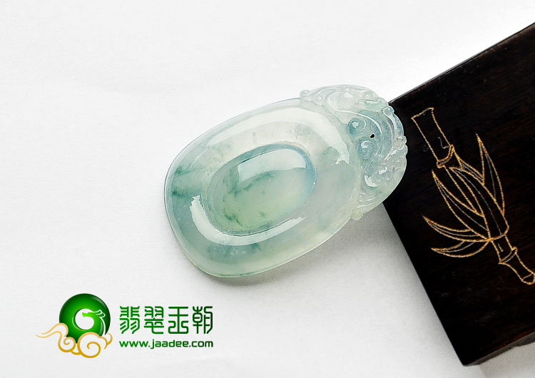 冰种飘花缅甸翡翠A货福在眼前挂件