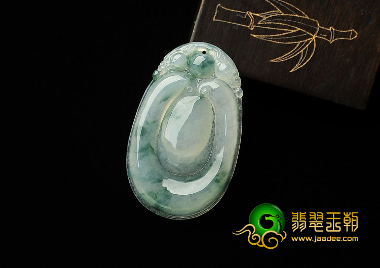 冰种飘花缅甸翡翠A货福在眼前挂件