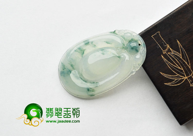 冰种飘花缅甸翡翠A货福在眼前挂件