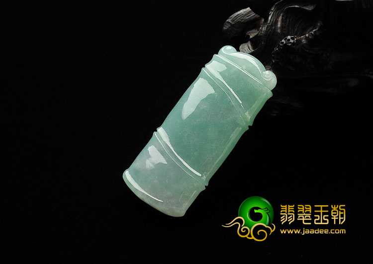 糯冰种晴水缅甸翡翠A货节节高挂件