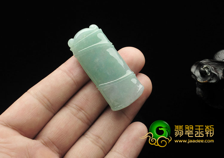 糯冰种晴水缅甸翡翠A货节节高挂件