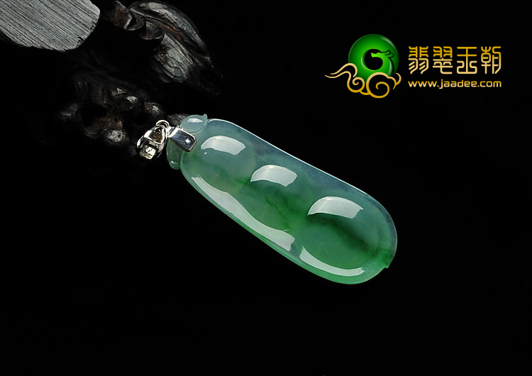 冰种飘翠缅甸翡翠A货四季豆（金扣）