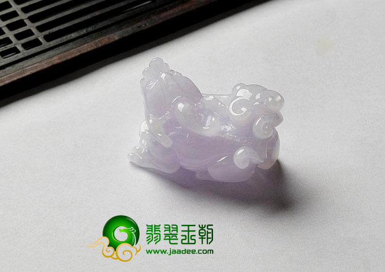 糯冰种紫罗兰缅甸翡翠A货貔貅挂件