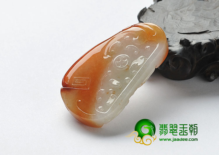 糯冰种红黄翡缅甸翡翠A货仿古龙挂件