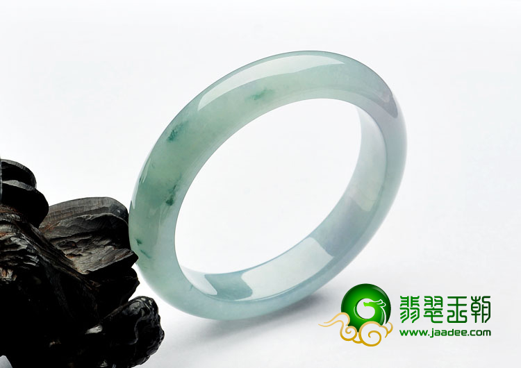 冰种略飘花缅甸翡翠A货手镯（55.6mm）