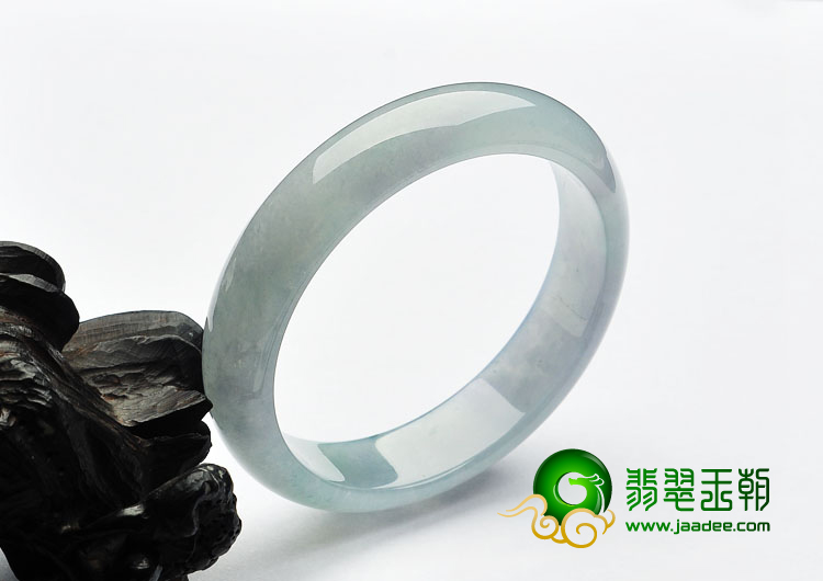 冰种略飘花缅甸翡翠A货手镯（58.4mm）