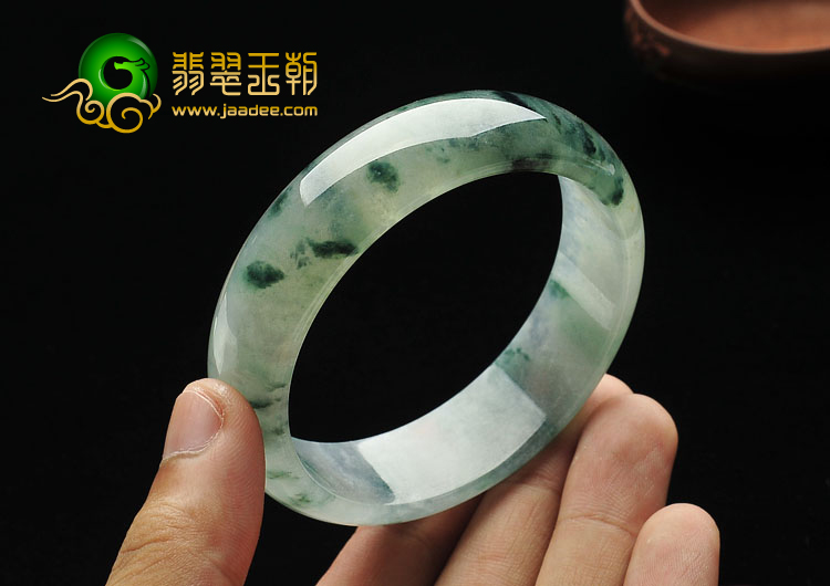 冰种飘花缅甸翡翠A货手镯（58.7mm）