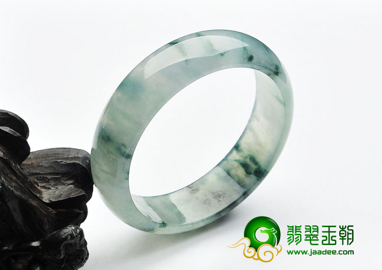 冰种飘花缅甸翡翠A货手镯（58.7mm）