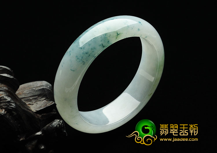 糯冰种飘花缅甸翡翠A货手镯（56.7mm）