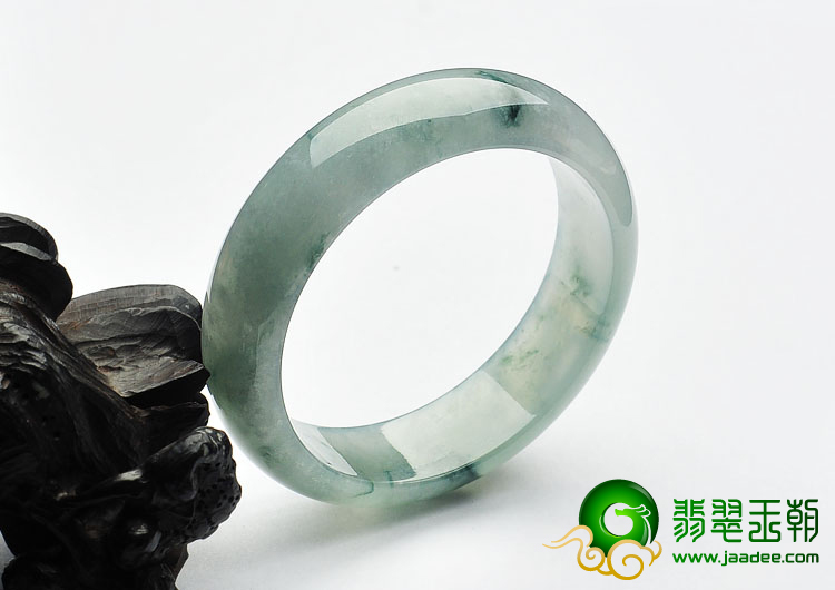 冰种飘花缅甸翡翠A货手镯（55.6mm）