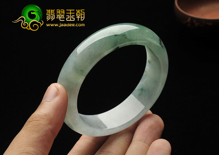 冰种飘花缅甸翡翠A货手镯（57.6mm）