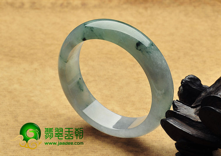 冰种飘花缅甸翡翠A货手镯（57.6mm）