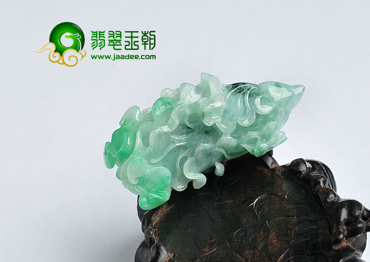 糯冰种三彩缅甸翡翠A货白菜挂件
