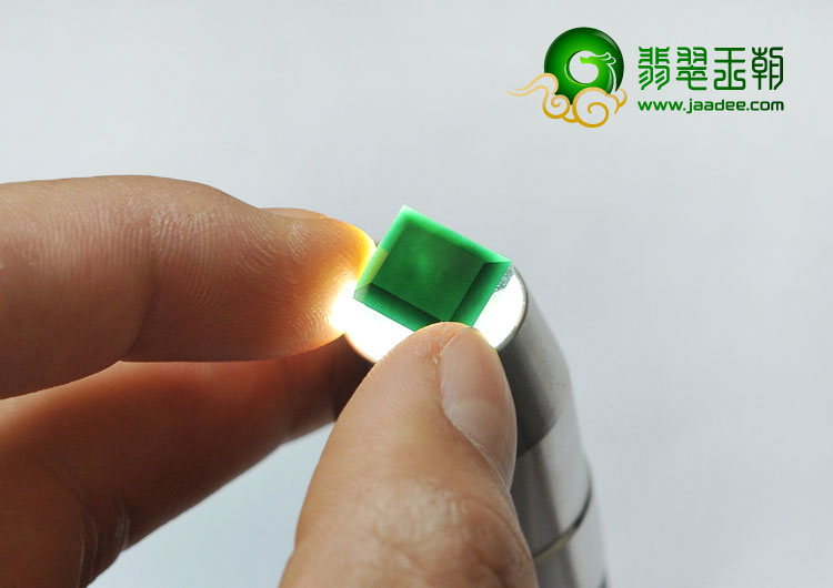冰种墨翠缅甸翡翠A货戒面