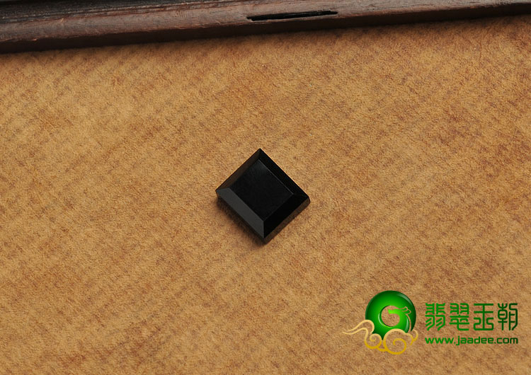 冰种墨翠缅甸翡翠A货戒面