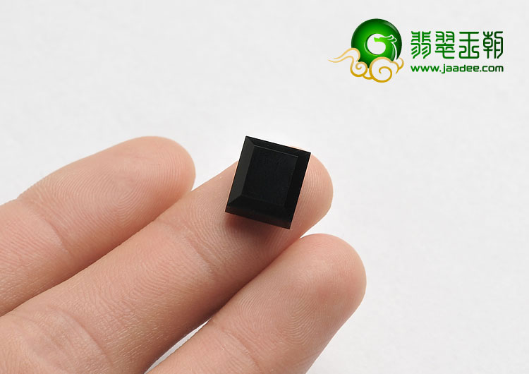 冰种墨翠缅甸翡翠A货戒面