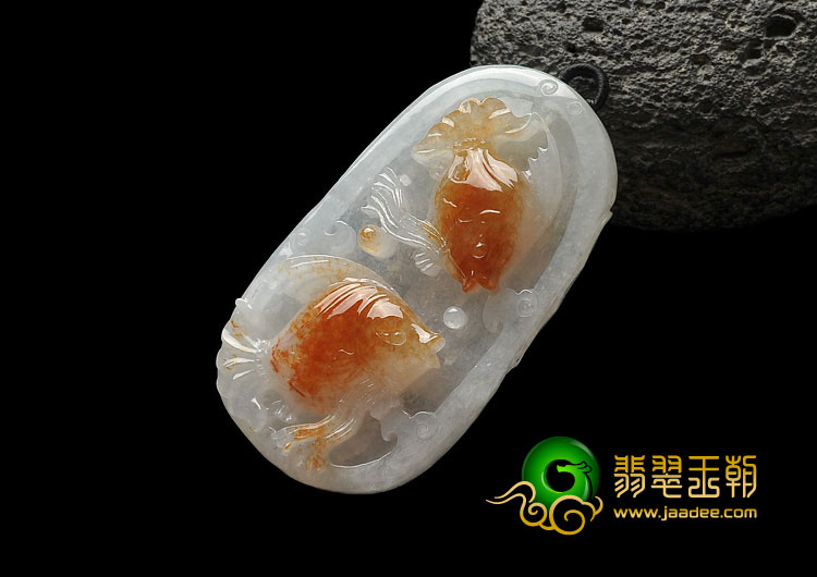糯冰种褐黄翡缅甸翡翠A货相濡以沫挂件