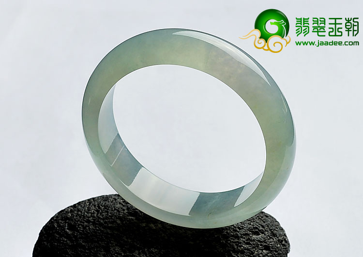 冰种晴水缅甸翡翠A货手镯(56.1mm)