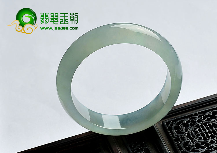 冰种晴水缅甸翡翠A货手镯(56.1mm)