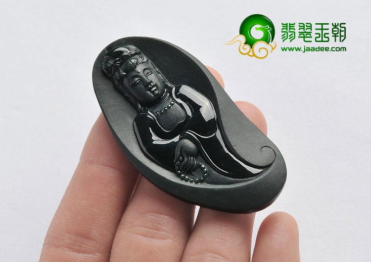 冰种墨翠缅甸翡翠A货站观音挂件
