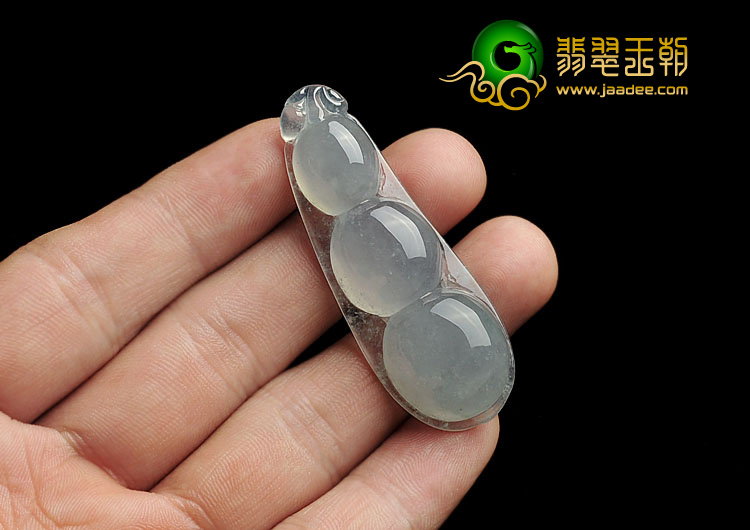 冰种晴水缅甸翡翠A货四季豆挂件