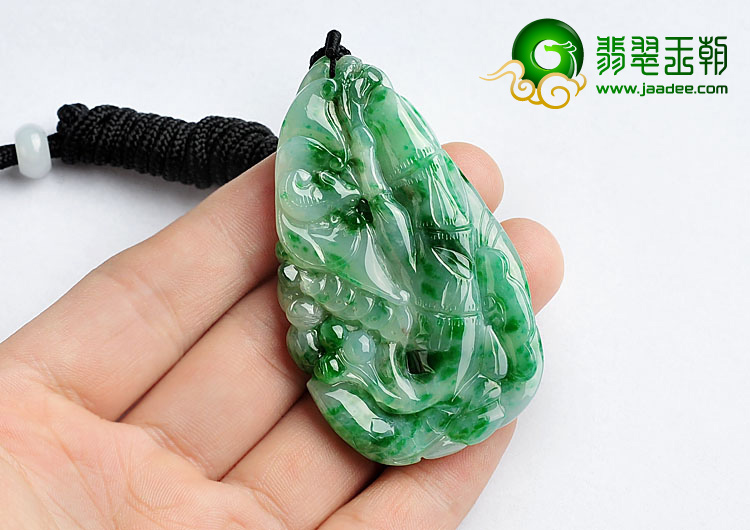 糯冰种飘翠缅甸翡翠A货节节高挂件
