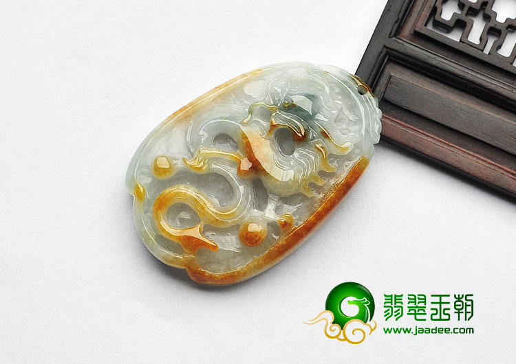 糯冰种褐黄翡飘花缅甸翡翠A货龙牌挂件