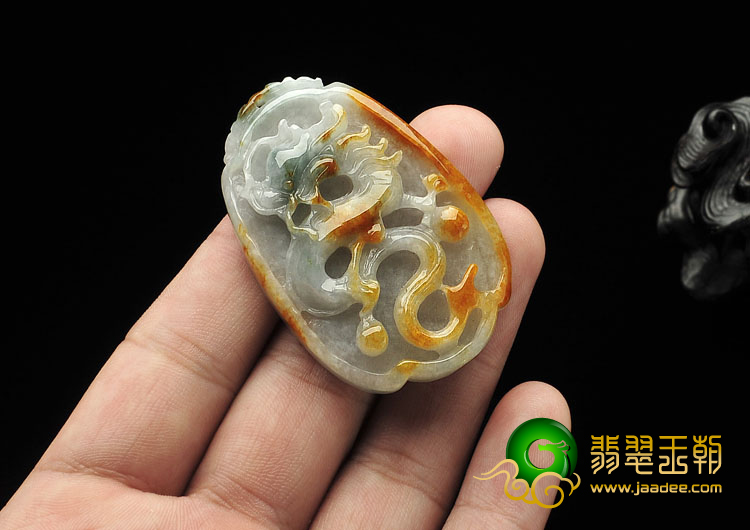 糯冰种褐黄翡飘花缅甸翡翠A货龙牌挂件