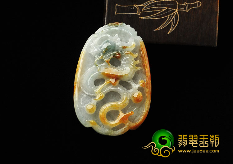 糯冰种褐黄翡飘花缅甸翡翠A货龙牌挂件