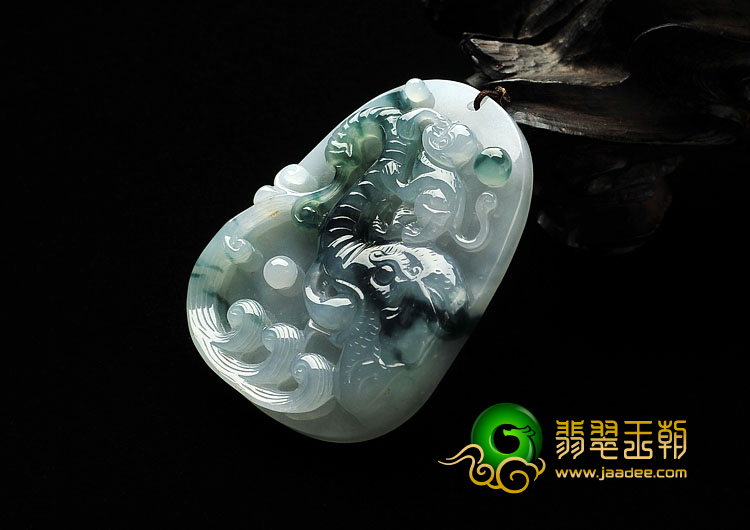 (超值推荐)糯冰种飘花缅甸翡翠A货封侯拜相挂件
